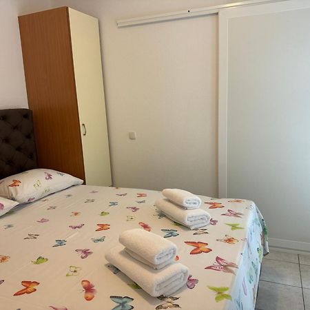 House 100M From The Beach With Free Parking And Breakfast Baška Voda Exterior foto
