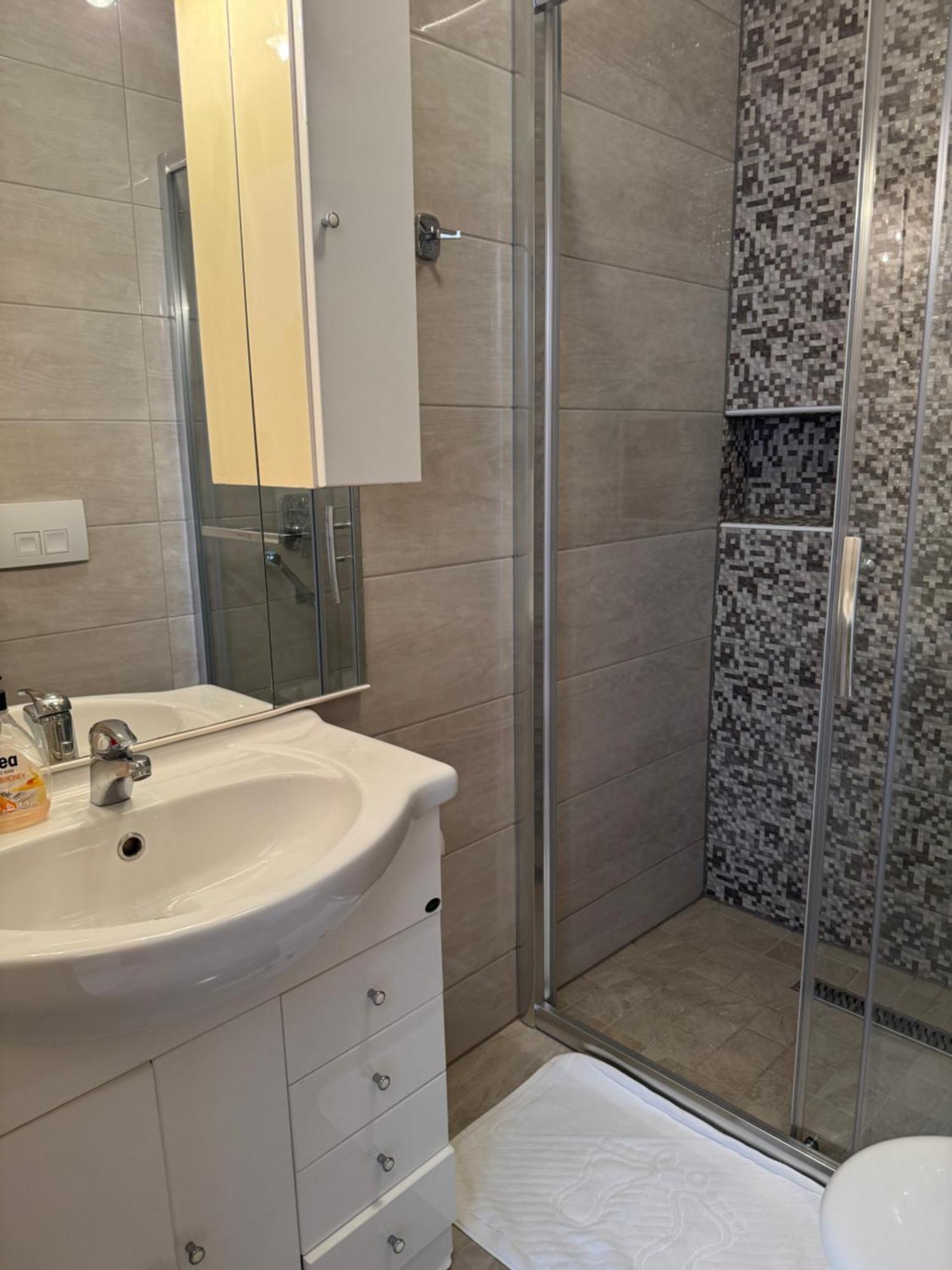 House 100M From The Beach With Free Parking And Breakfast Baška Voda Exterior foto