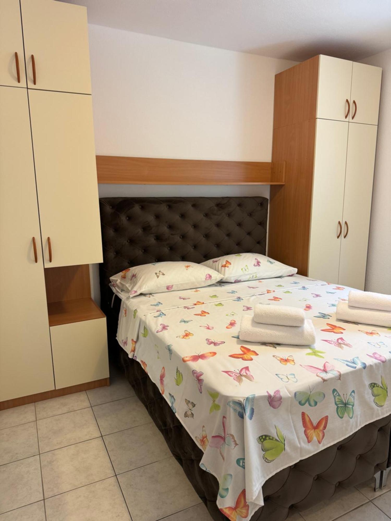 House 100M From The Beach With Free Parking And Breakfast Baška Voda Exterior foto